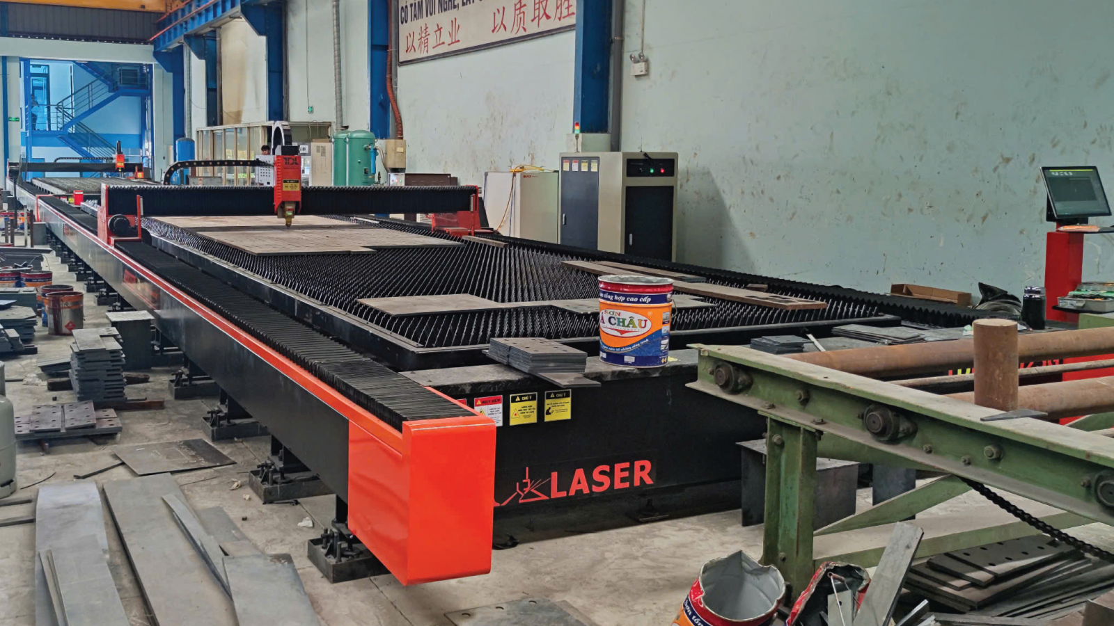 Bàn giao máy cắt laser tại Công ty Nguyễn Đức Duy