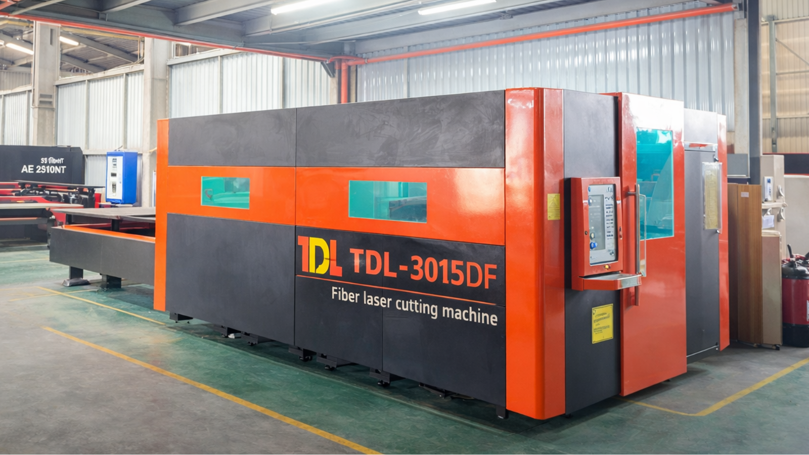 Bàn giao máy cắt laser tại Công ty Việt Sơn