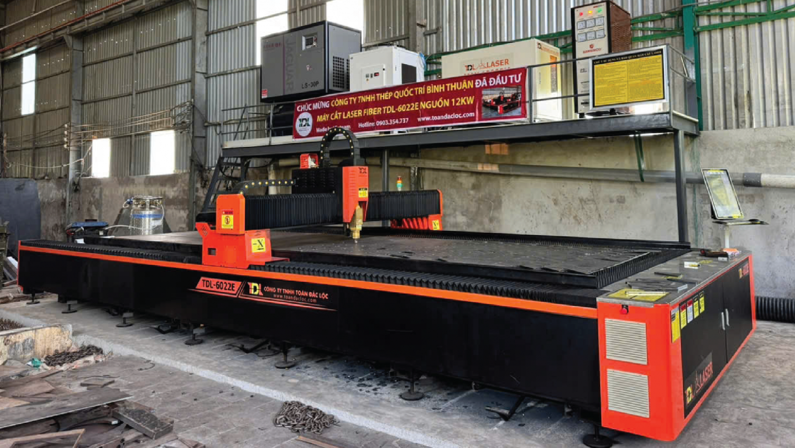Bàn giao máy cắt laser bàn đơn 6022E 12kw tại Công ty Quốc Trí Bình Thuận