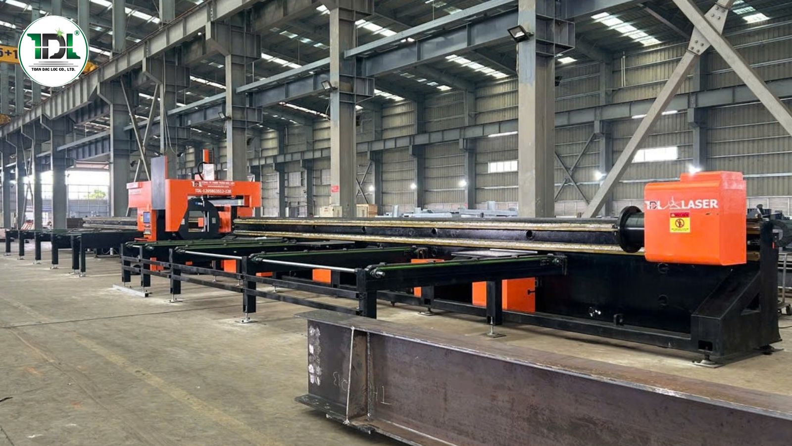 Dự án PECC máy cắt ống laser