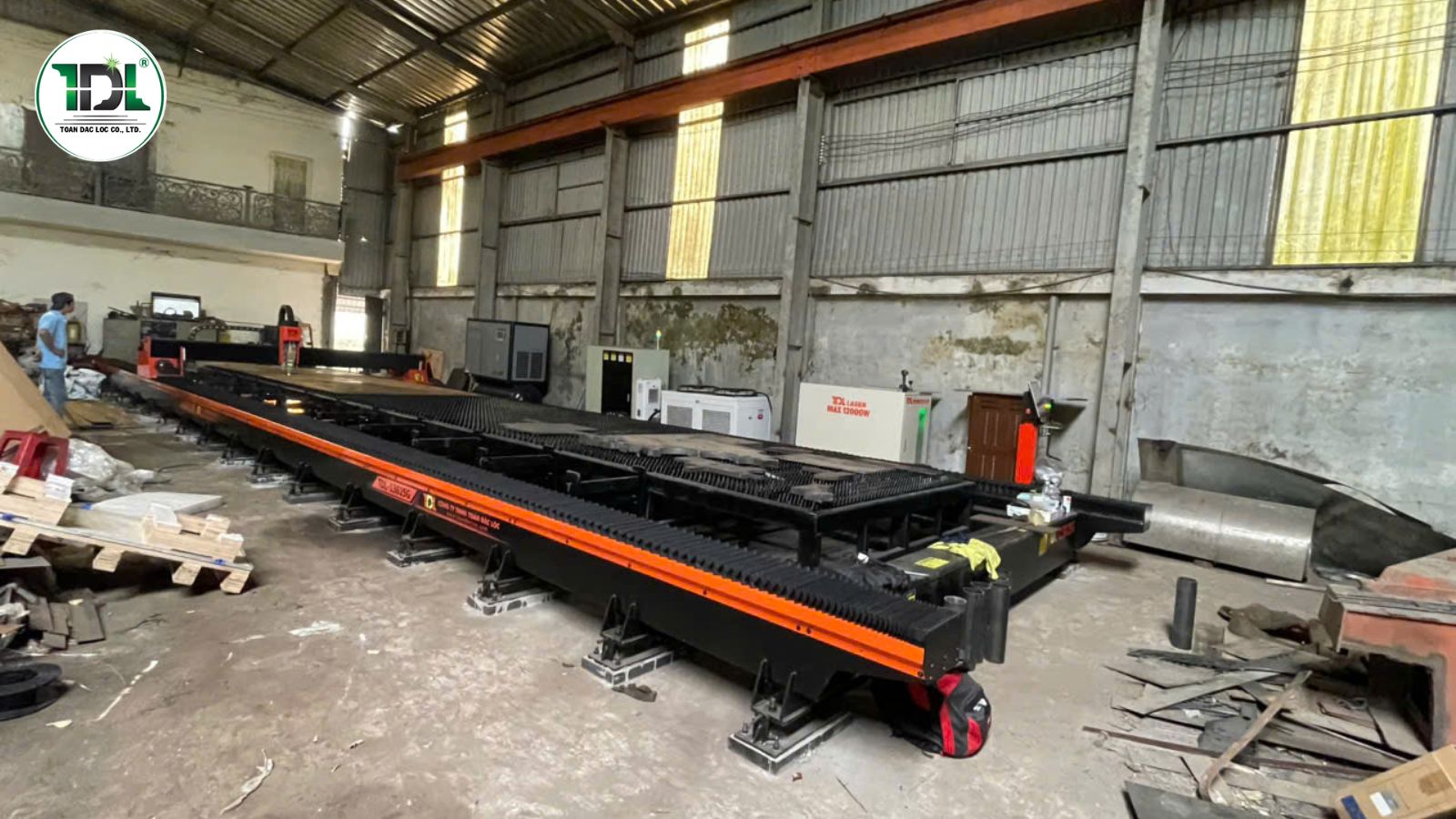 Chạy thử trực tiếp là một trong những bước quan trọng khi đánh giá chất lượng máy cắt laser đã qua sử dụng.