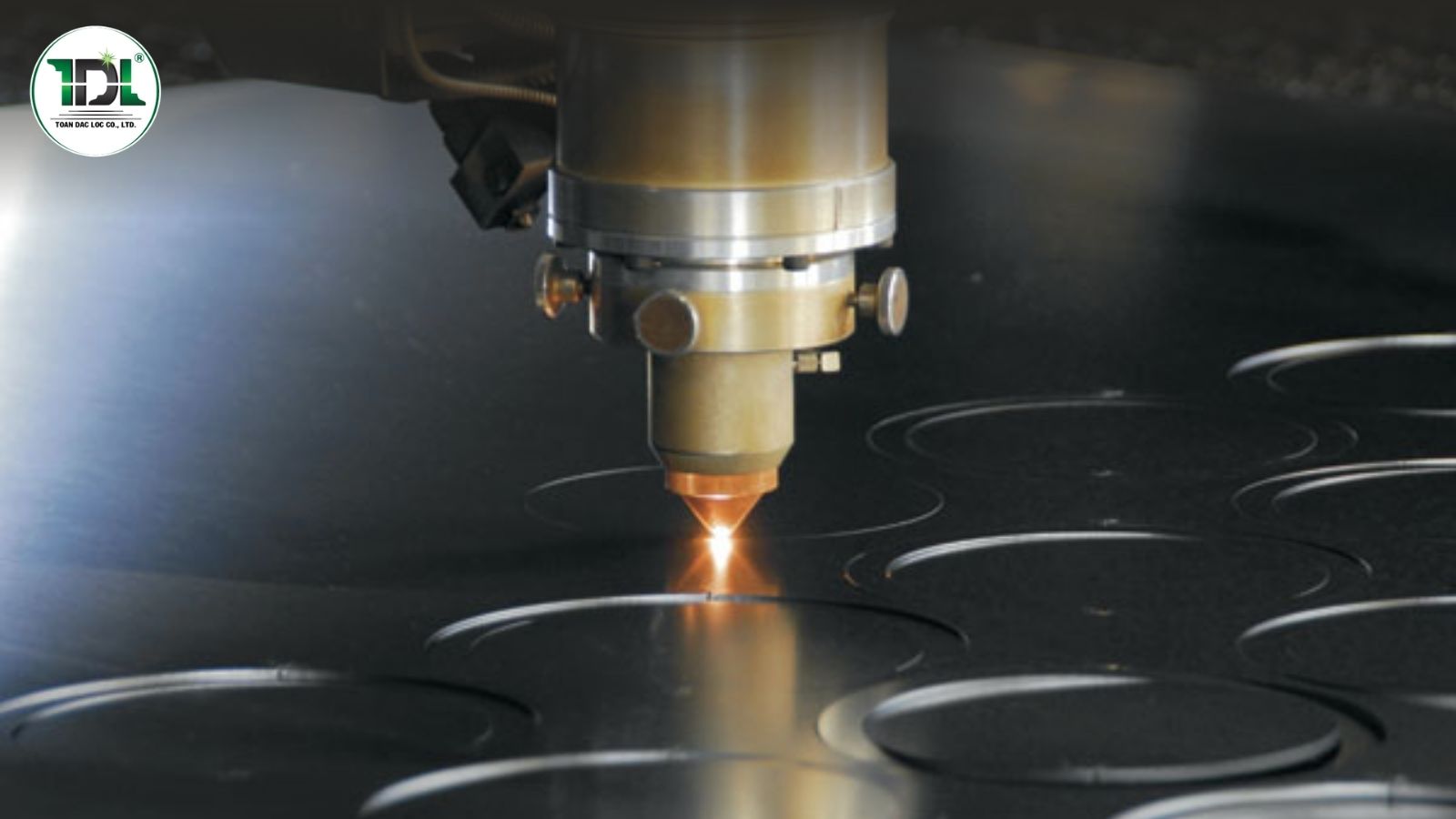 Fiber Laser đang dần trở thành xu hướng chính trong ngành gia công kim loại hiện đại
