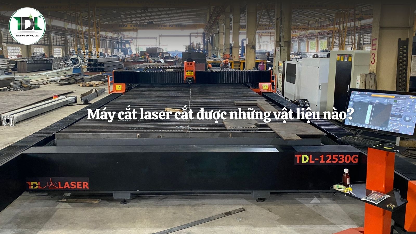 Máy cắt laser có thể gia công nhiều loại kim loại với độ chính xác cao.