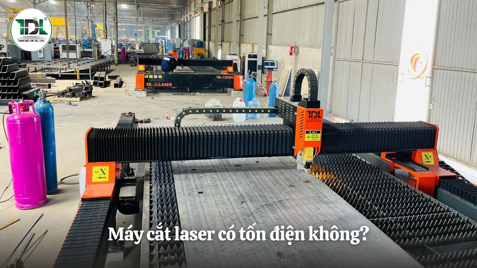 máy cắt laser có tốn điện không