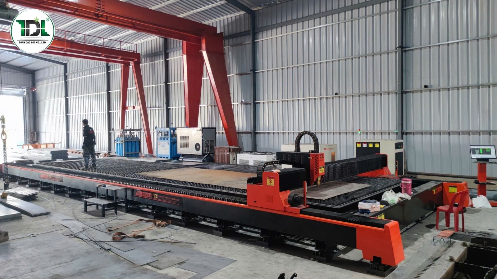 may-cat-laser-kho-lon