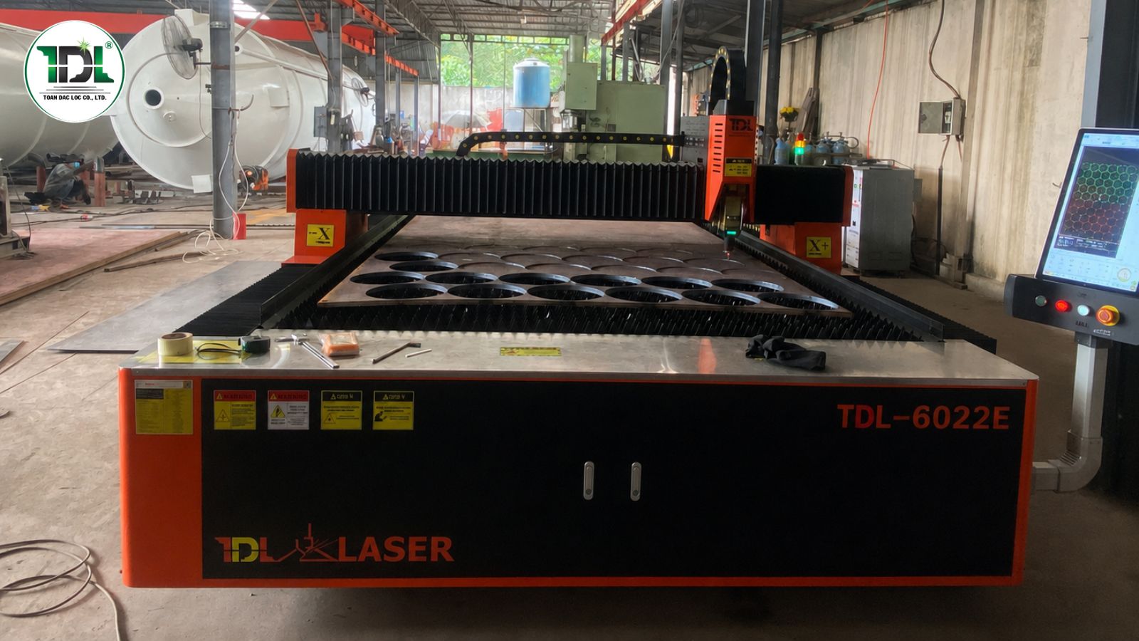 Máy cắt laser tiêu chuẩn phù hợp với phần lớn nhu cầu gia công kim loại hiện nay