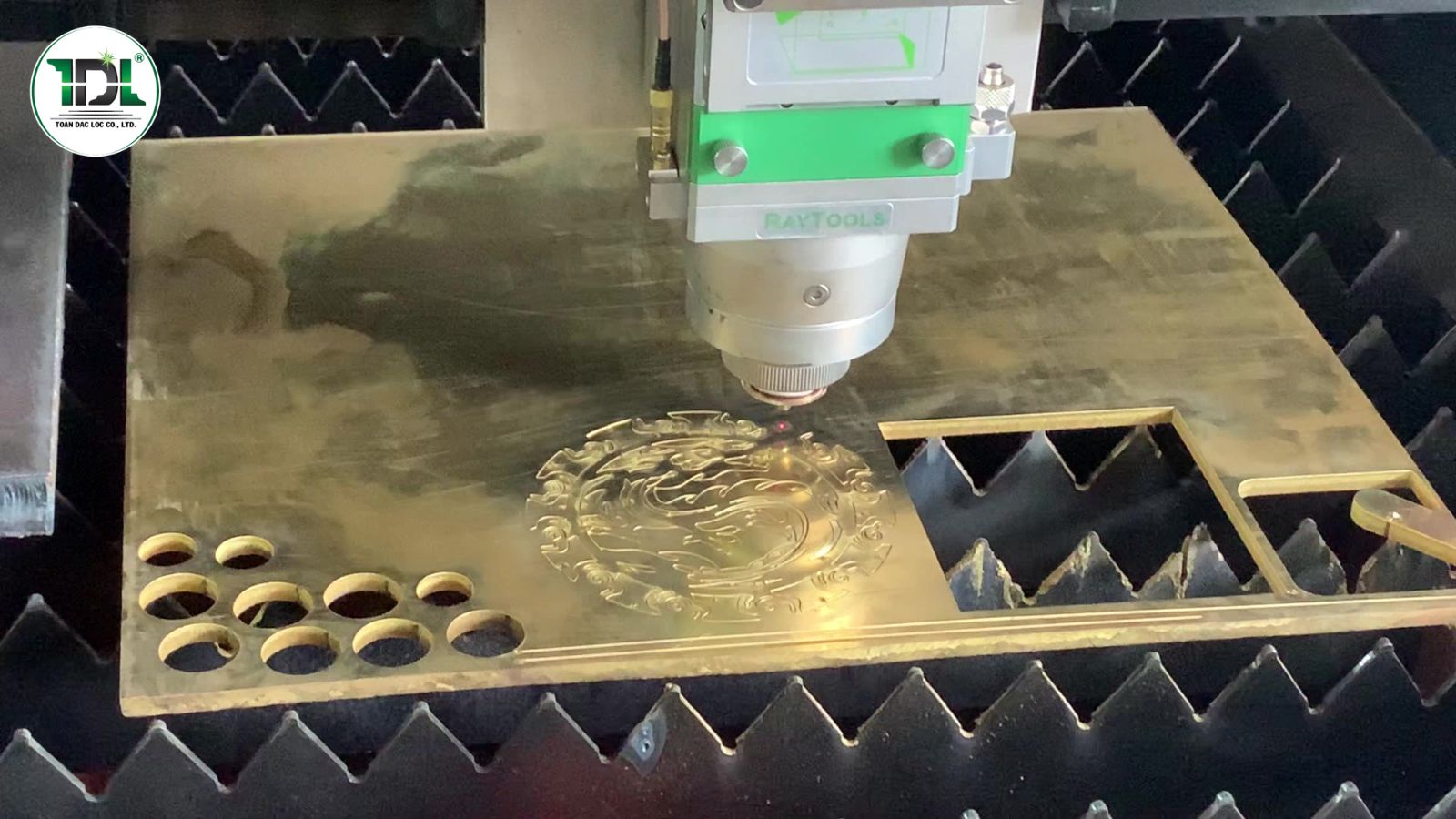 Các dòng máy cắt laser hiện đại có thể xử lý cả nhôm và đồng hiệu quả hơn trước