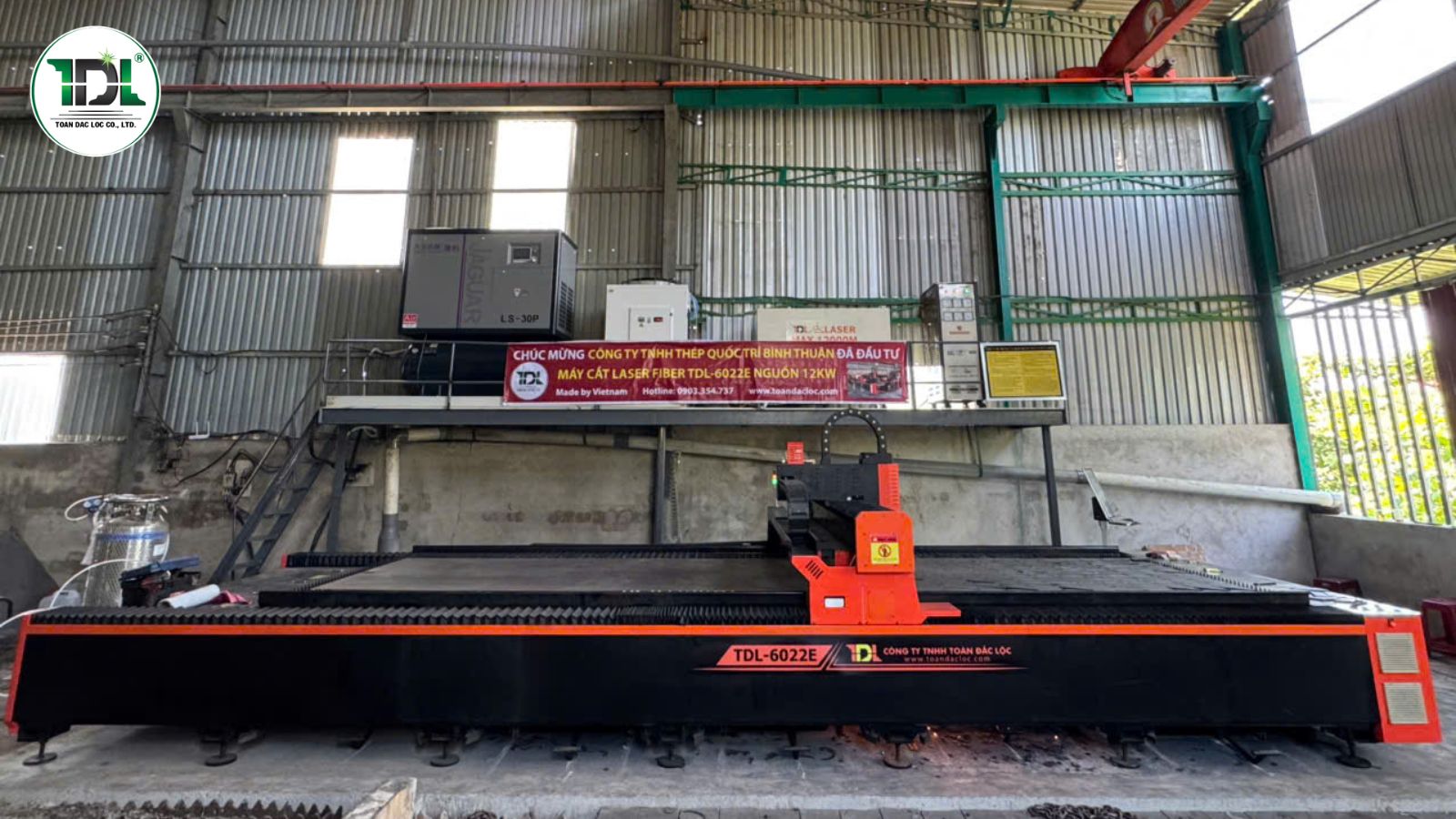 TDL Laser cung cấp máy cắt laser chất lượng tại Việt Nam