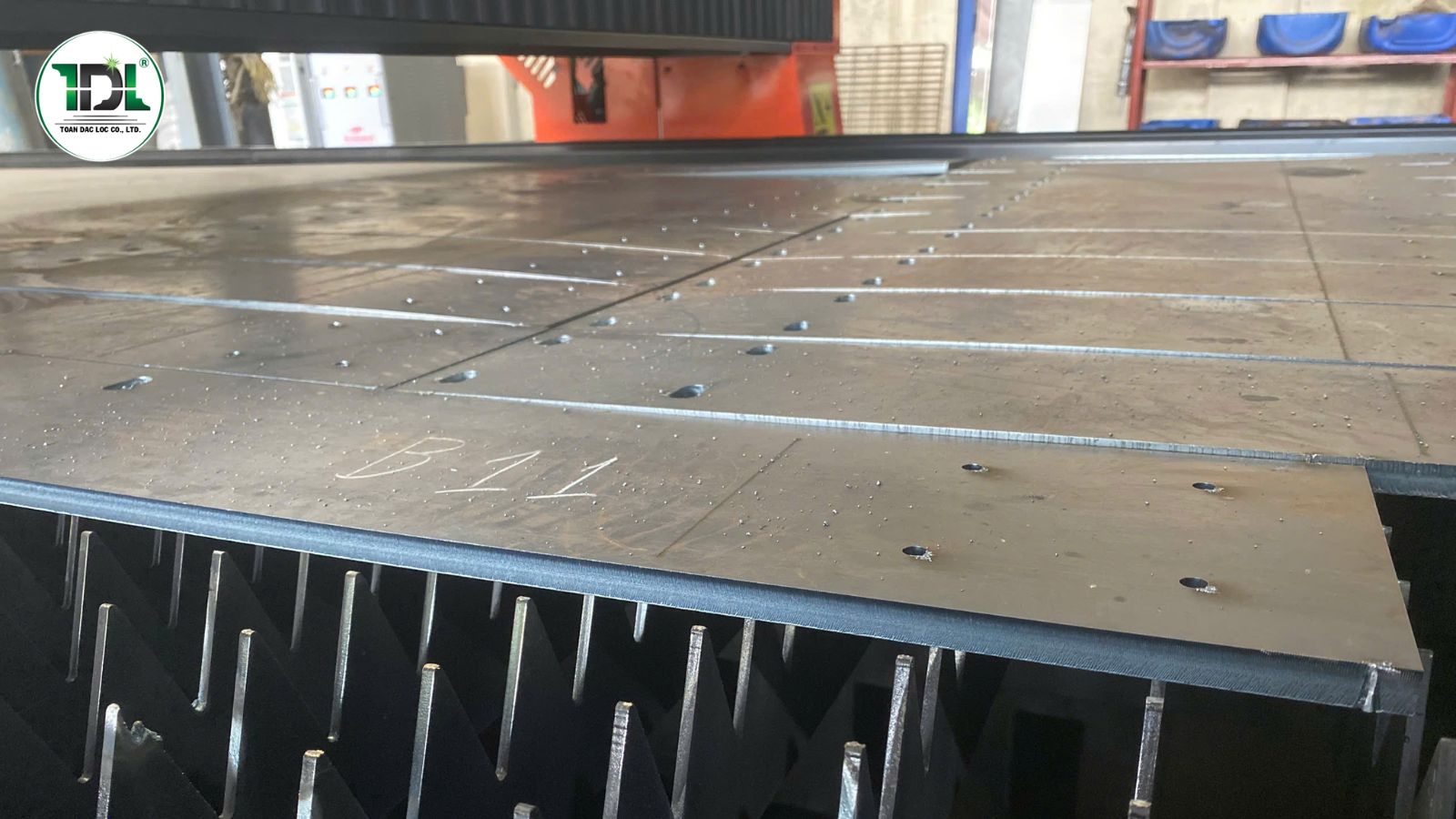Bảo trì định kỳ giúp máy cắt laser hoạt động ổn định và kéo dài tuổi thọ thiết bị.